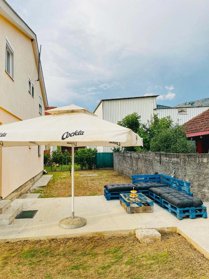 House Of Peace Hotel Podgorica Bagian luar foto