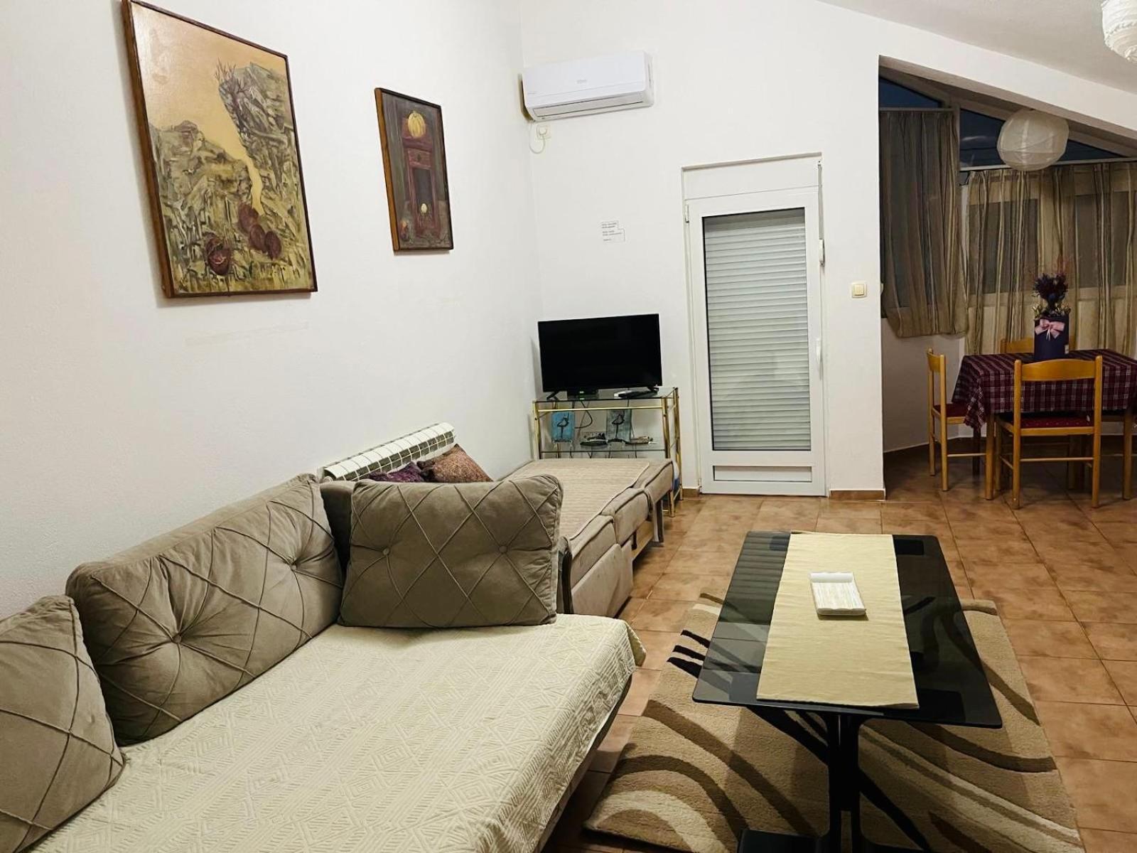 House Of Peace Hotel Podgorica Bagian luar foto